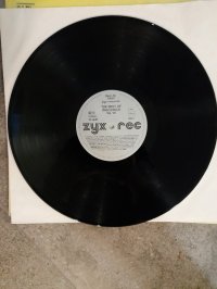 THE BEST OF ITALO DISCO KILLER TOP CONDITION!!! (not meshok) THE BEST OF ITALO DISCO KILLER TOP CONDITION!!! (not meshok)