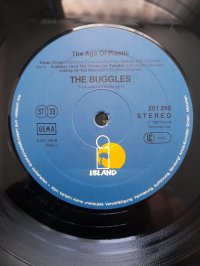 BUGGLES  * TOP CONDITION!!!!!!!