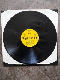 SAVAGE    * 1st ISSUE !!!!!!!!! * TOP CONDITION!!!!!!!